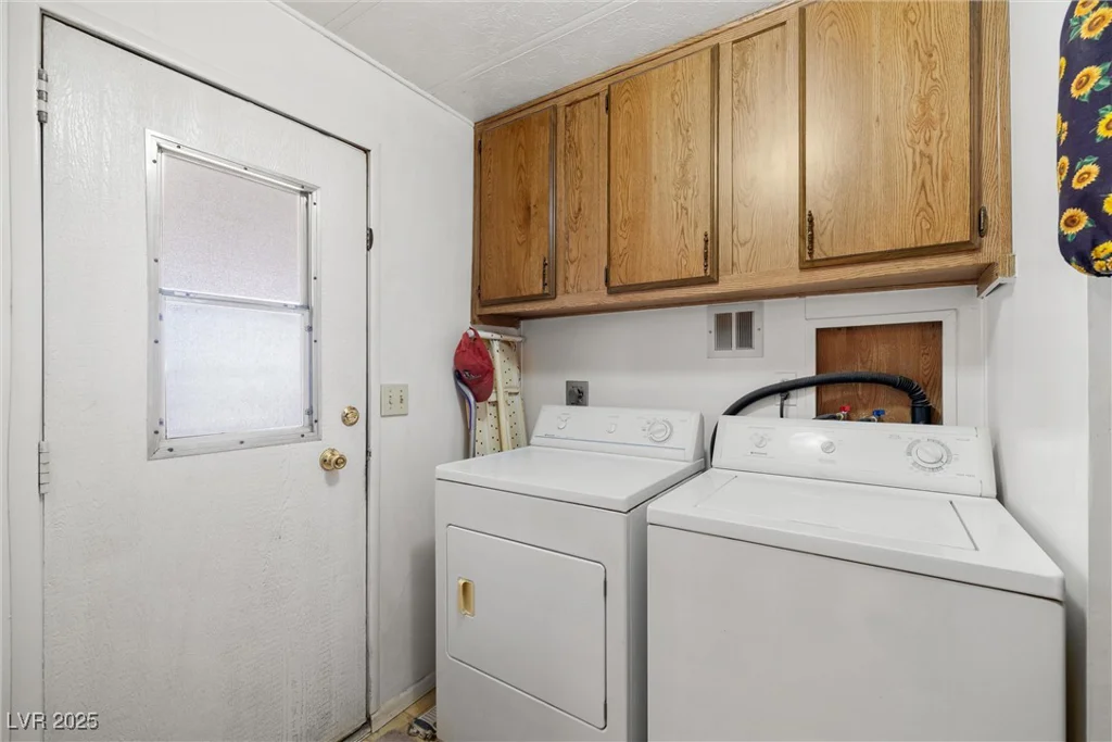 3841 Dart, Pahrump, NV 89060