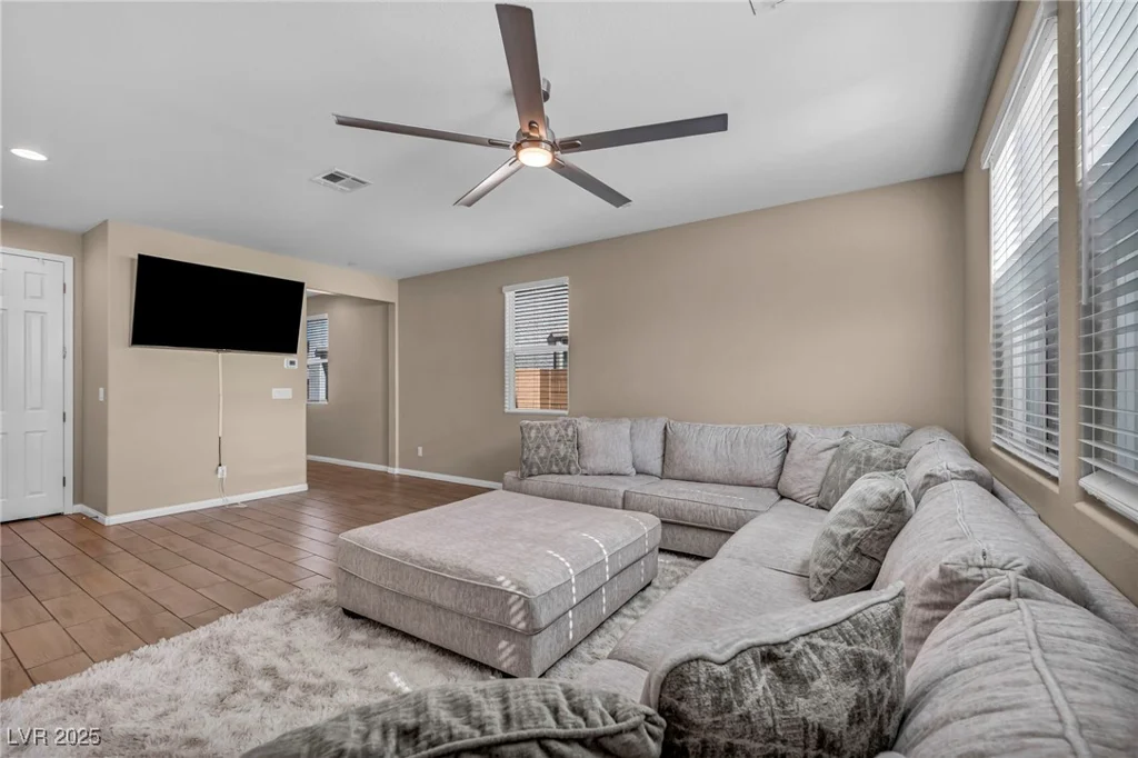 688 Monroe Hill, Henderson, NV 89011