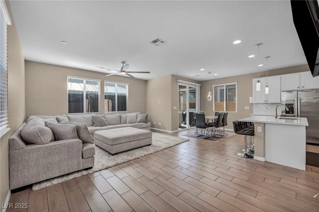 688 Monroe Hill, Henderson, NV 89011