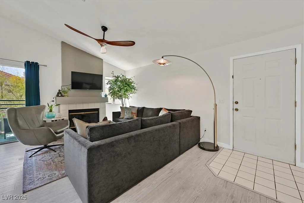 701 Wheat Ridge, Las Vegas, NV 89145