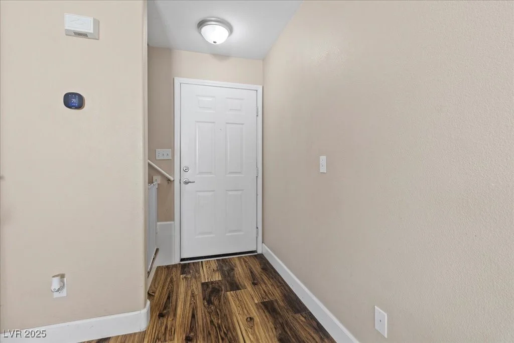 779 Peregrine Falcon, Henderson, NV 89015