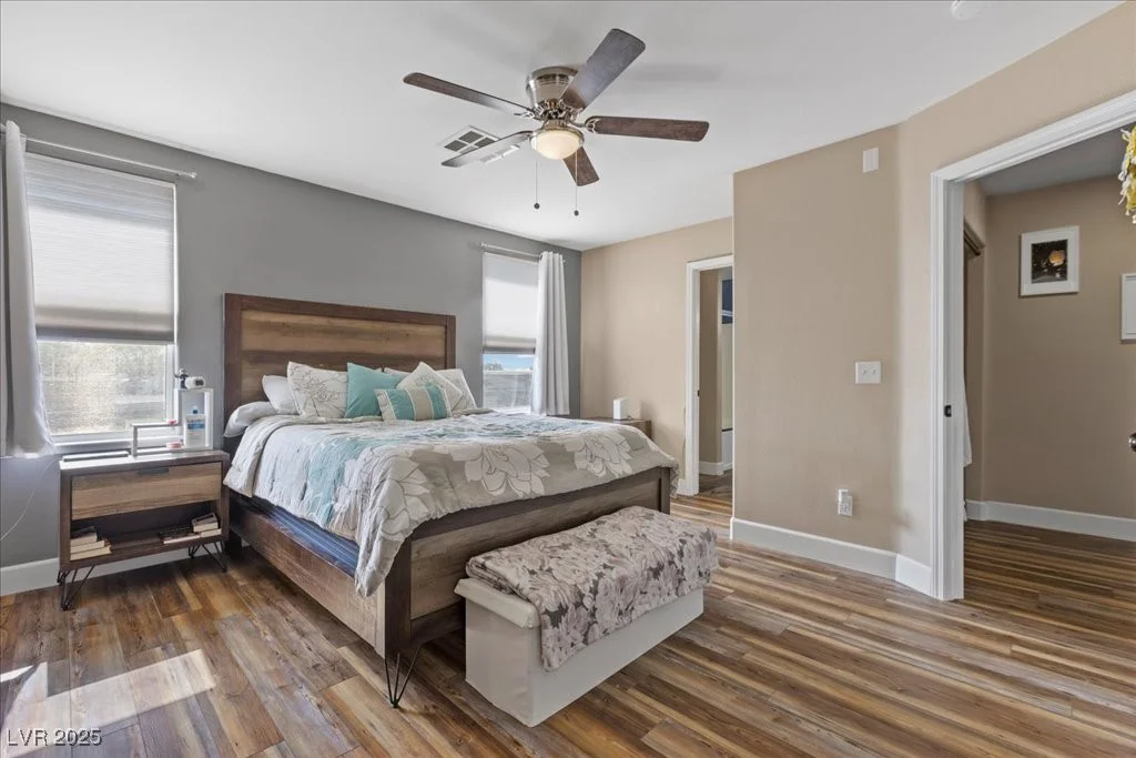 779 Peregrine Falcon, Henderson, NV 89015