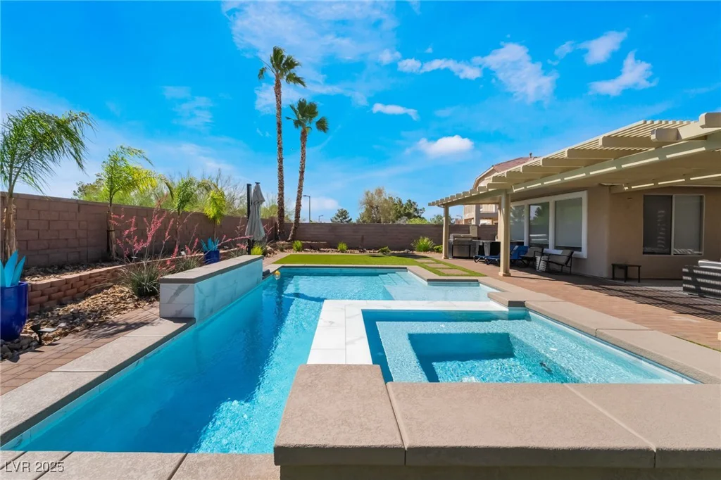 1387 Minuet, Henderson, NV 89052