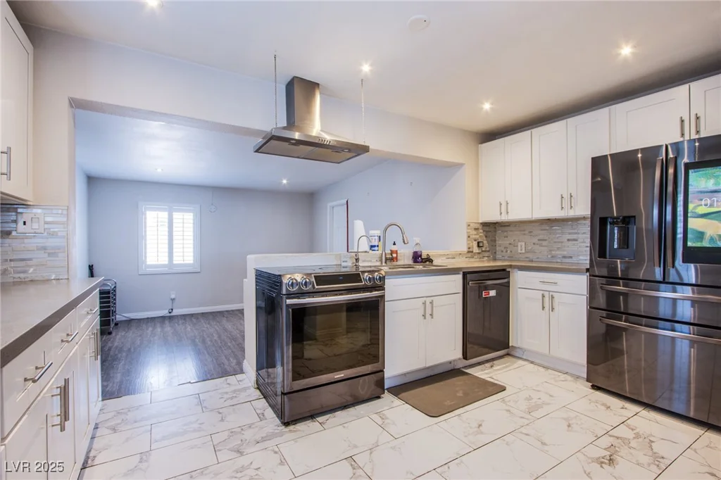 237 Cervantes, Las Vegas, NV 89101