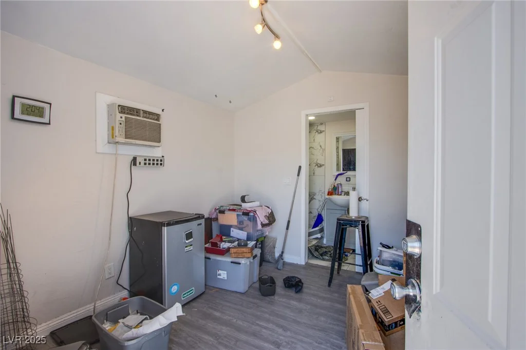 237 Cervantes, Las Vegas, NV 89101