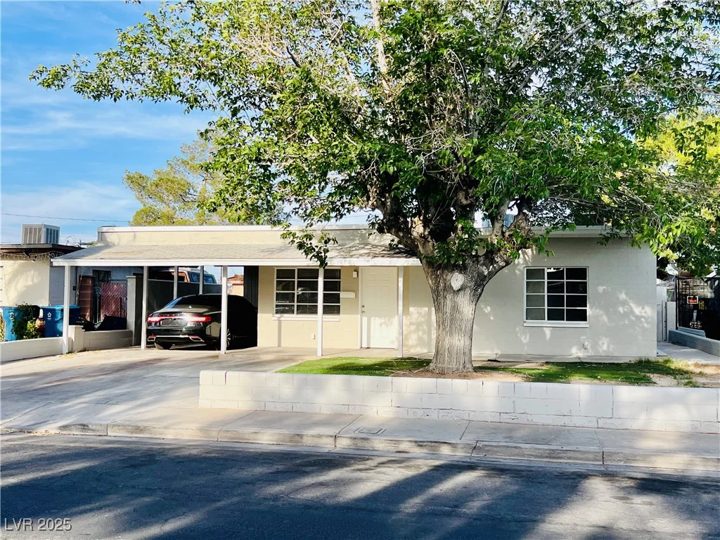 700 Minnesota, Las Vegas, NV 89107