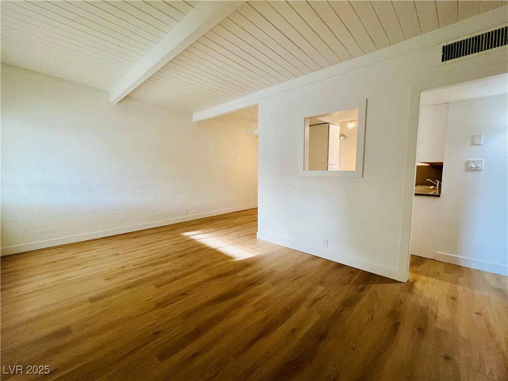 700 Minnesota, Las Vegas, NV 89107