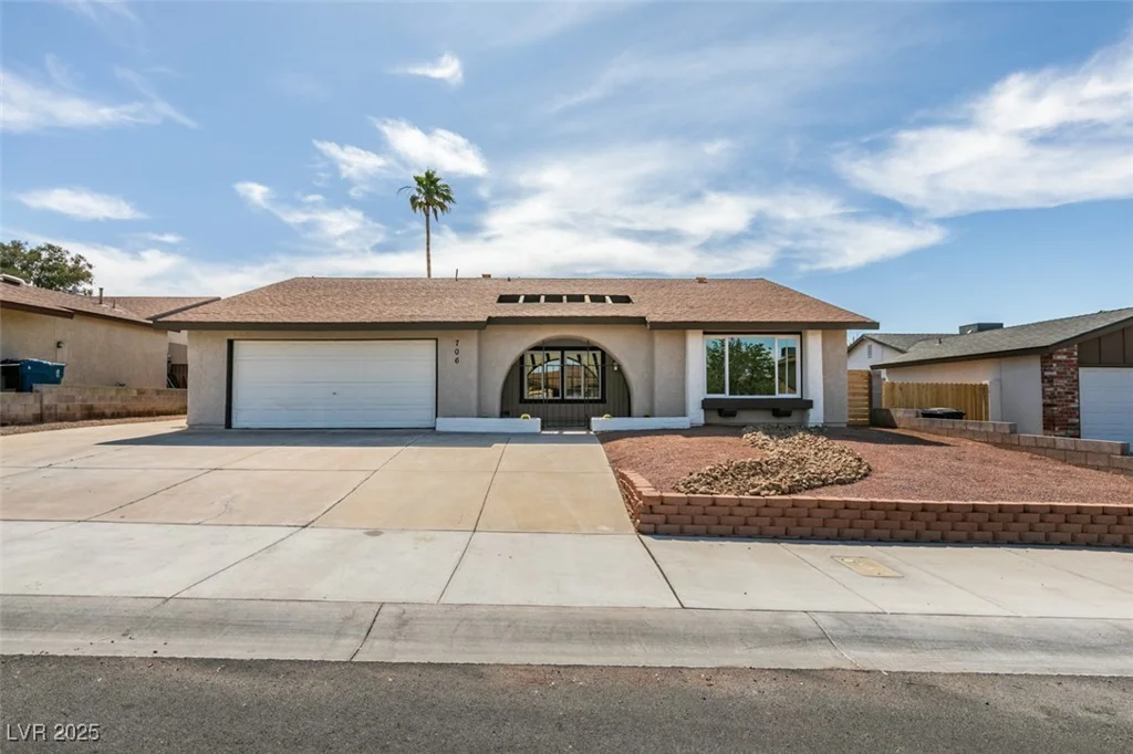 706 Greenway, Henderson, NV 89002