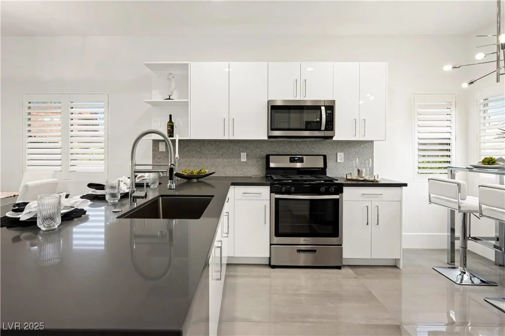 10532 Redwood Ash, Las Vegas, NV 89144