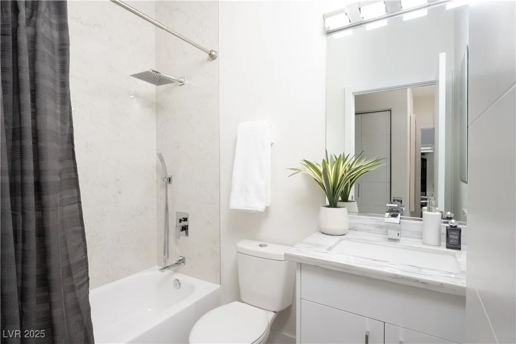 10532 Redwood Ash, Las Vegas, NV 89144