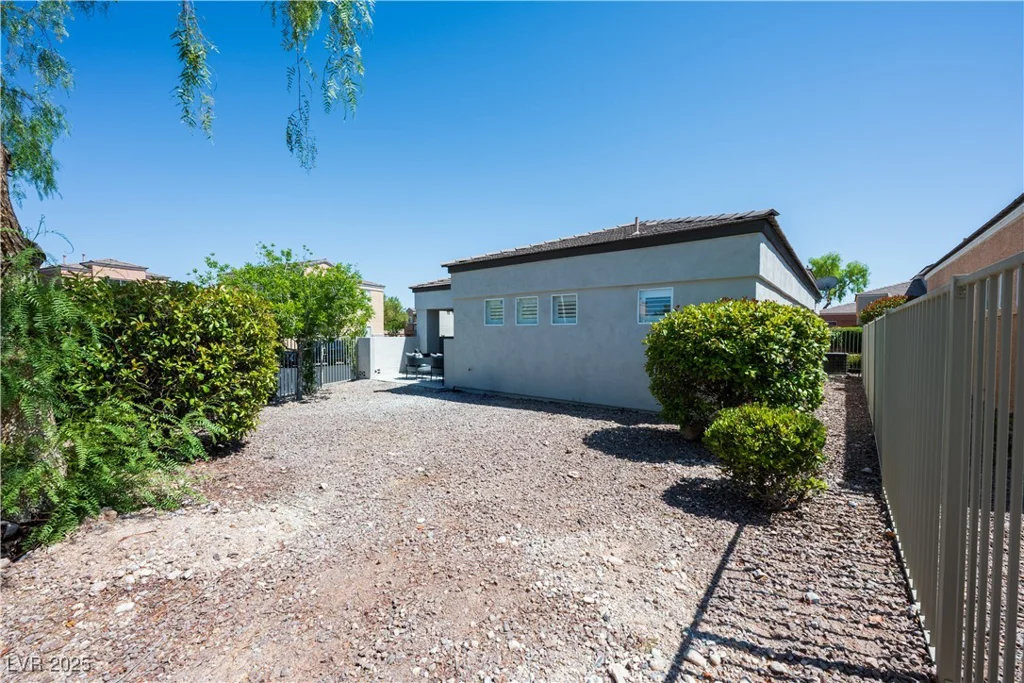 10532 Redwood Ash, Las Vegas, NV 89144