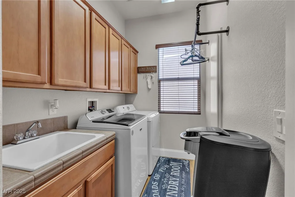 7228 Fern Meadow, Las Vegas, NV 89149