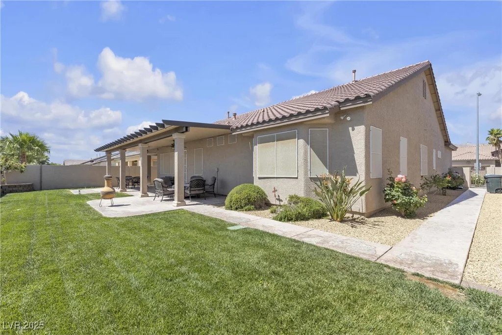 7228 Fern Meadow, Las Vegas, NV 89149