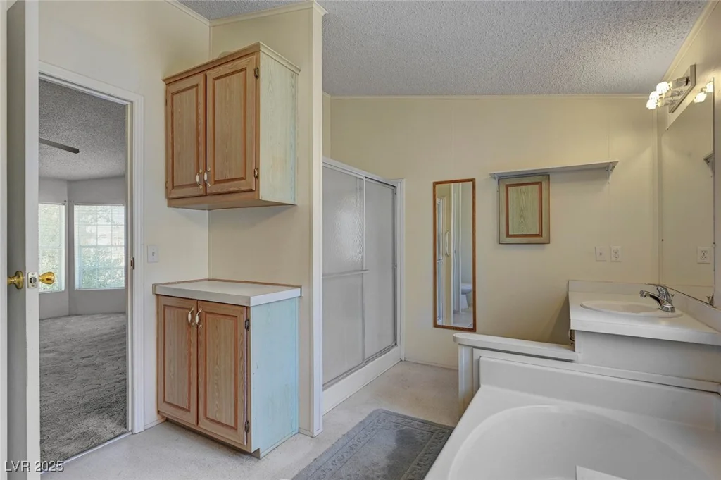 3301 Pahrump Valley, Pahrump, NV 89048