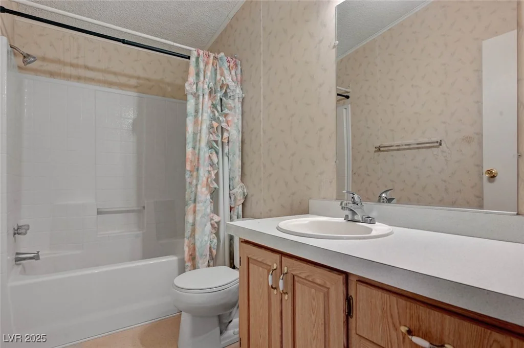 3301 Pahrump Valley, Pahrump, NV 89048