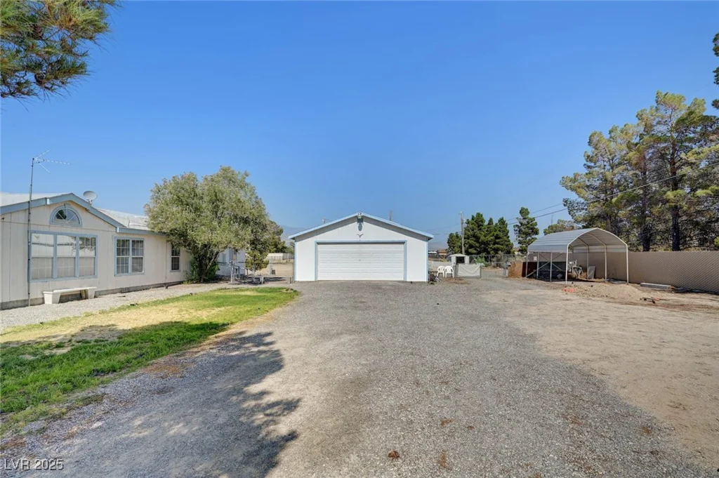 3301 Pahrump Valley, Pahrump, NV 89048