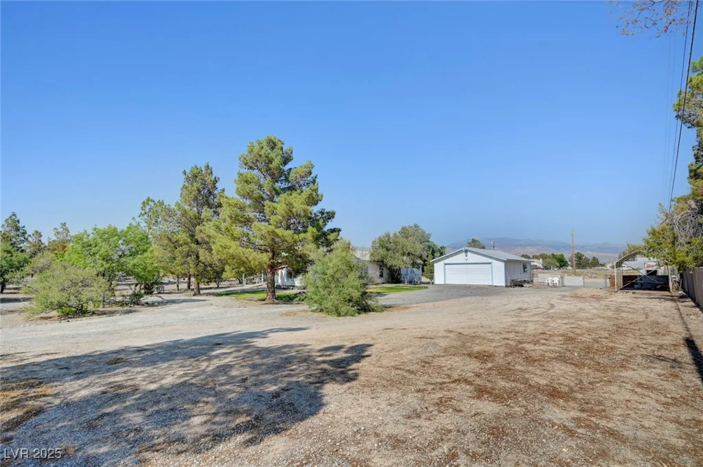 3301 Pahrump Valley, Pahrump, NV 89048