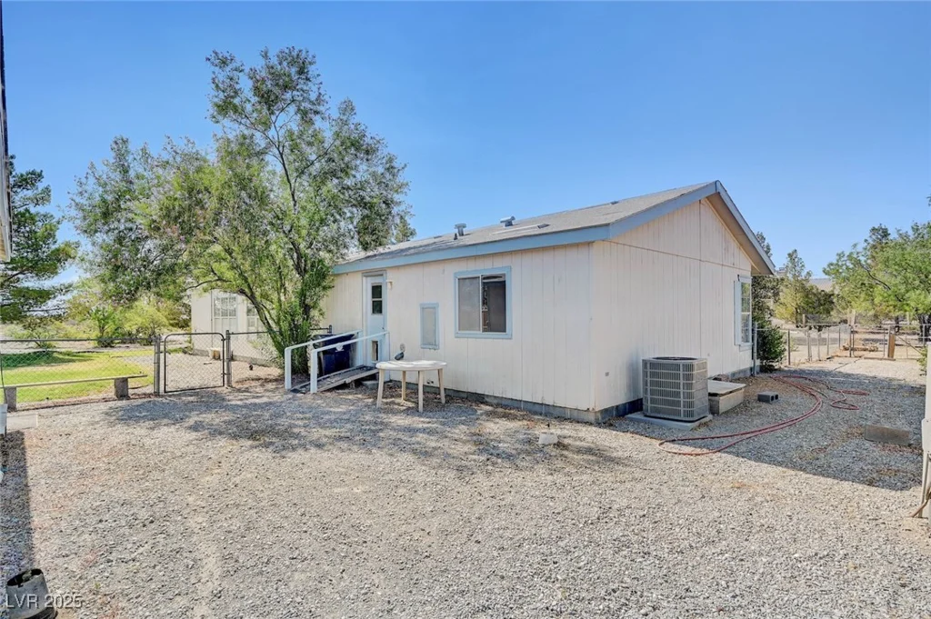 3301 Pahrump Valley, Pahrump, NV 89048