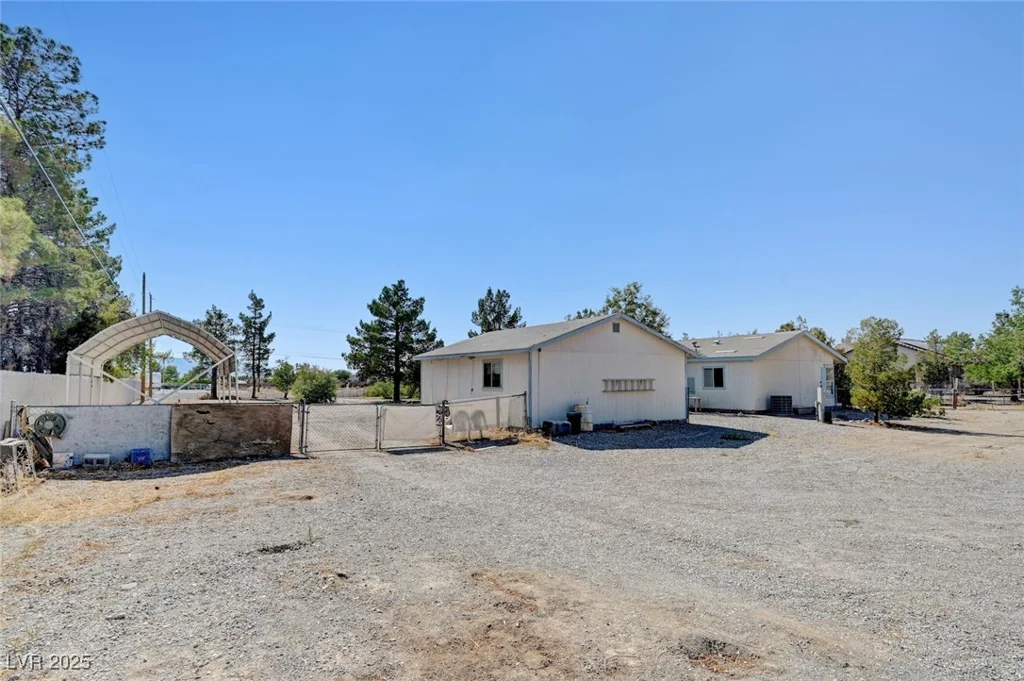 3301 Pahrump Valley, Pahrump, NV 89048