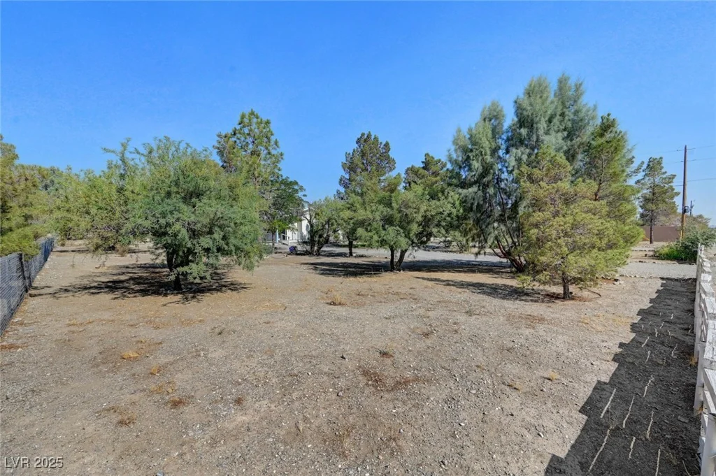 3301 Pahrump Valley, Pahrump, NV 89048