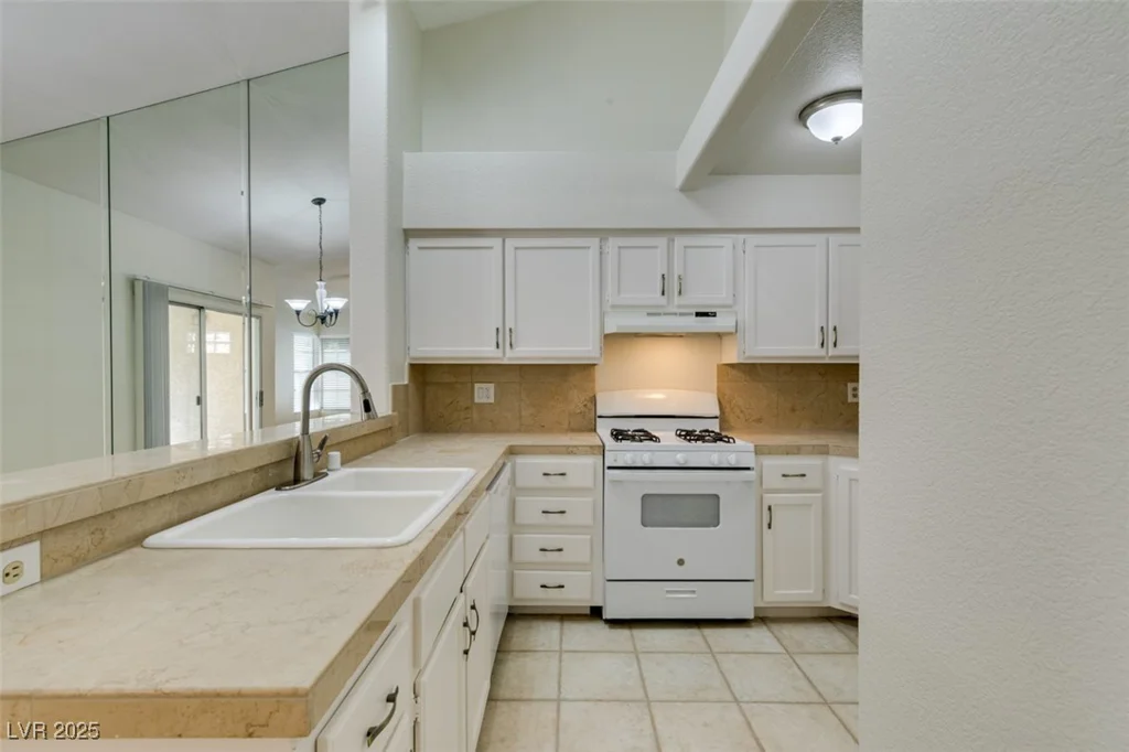 2251 Wigwam, Henderson, NV 89074