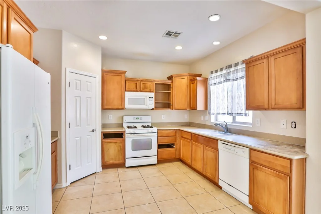 11816 Orense, Las Vegas, NV 89138