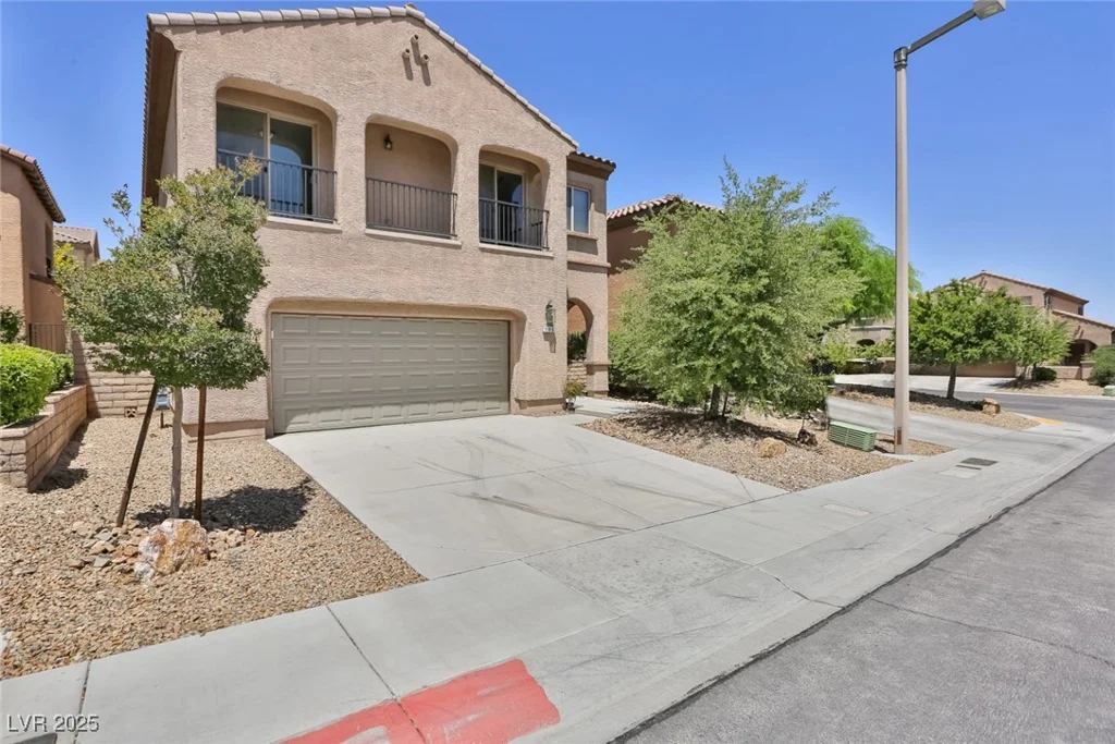 11816 Orense, Las Vegas, NV 89138