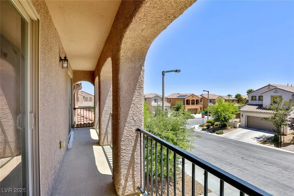 11816 Orense, Las Vegas, NV 89138