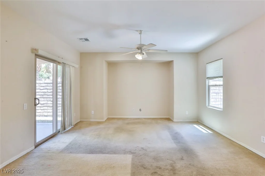 11816 Orense, Las Vegas, NV 89138