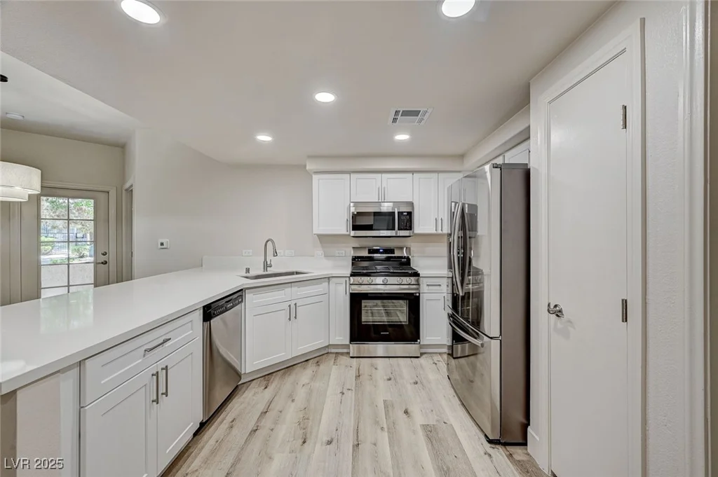 3400 Cabana, Las Vegas, NV 89122