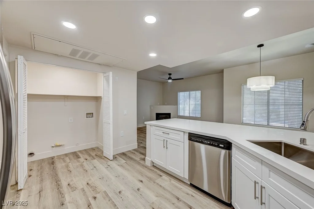 3400 Cabana, Las Vegas, NV 89122