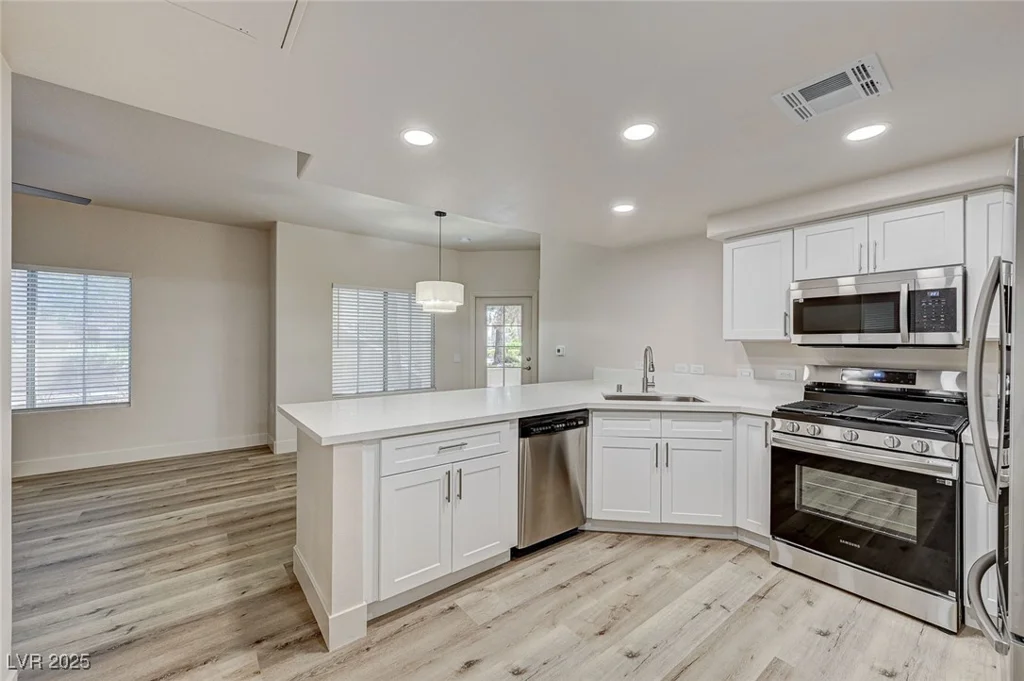 3400 Cabana, Las Vegas, NV 89122