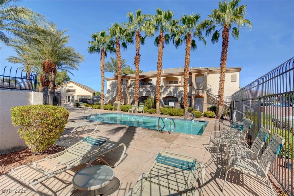 3400 Cabana, Las Vegas, NV 89122