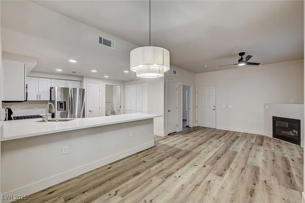 3400 Cabana, Las Vegas, NV 89122
