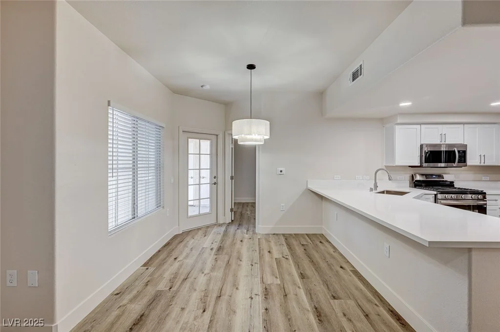 3400 Cabana, Las Vegas, NV 89122