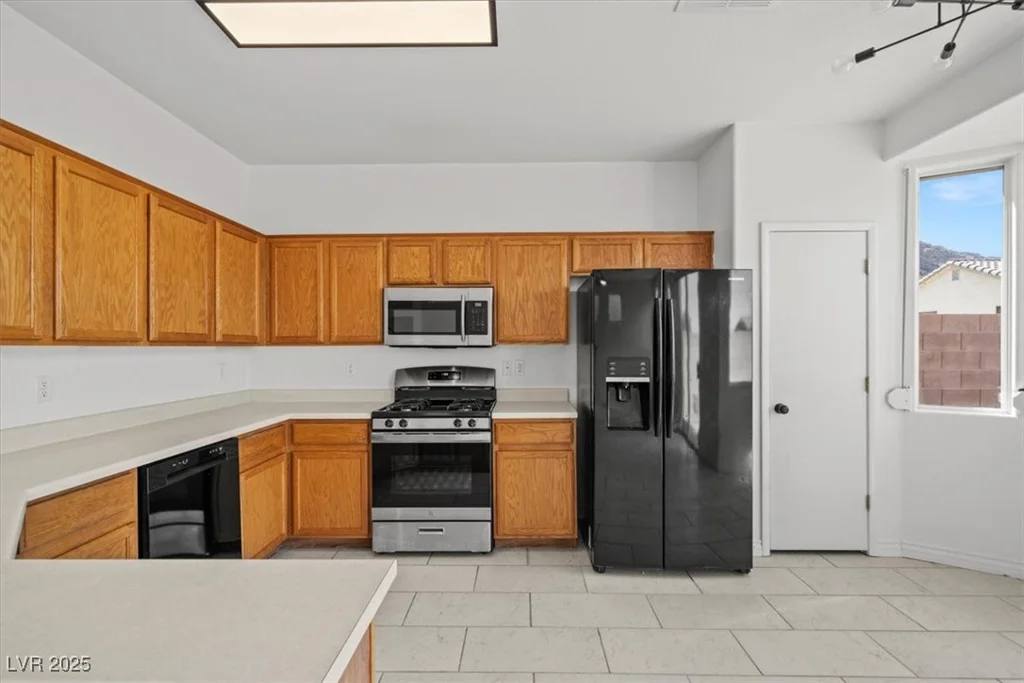 10642 Dawns Mist, Las Vegas, NV 89129