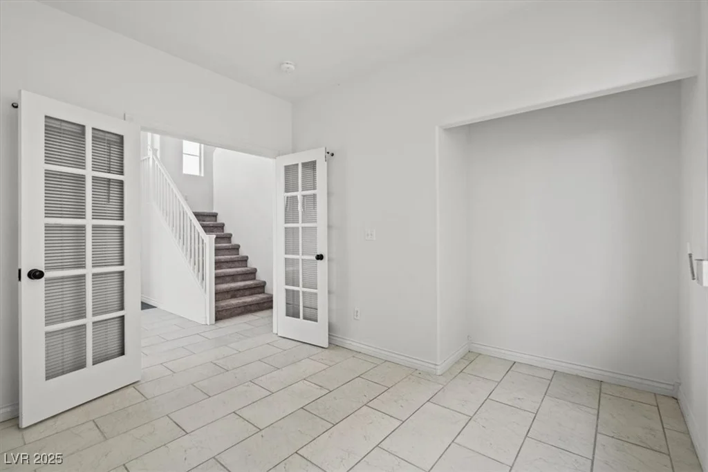 10642 Dawns Mist, Las Vegas, NV 89129