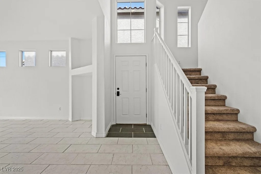 10642 Dawns Mist, Las Vegas, NV 89129