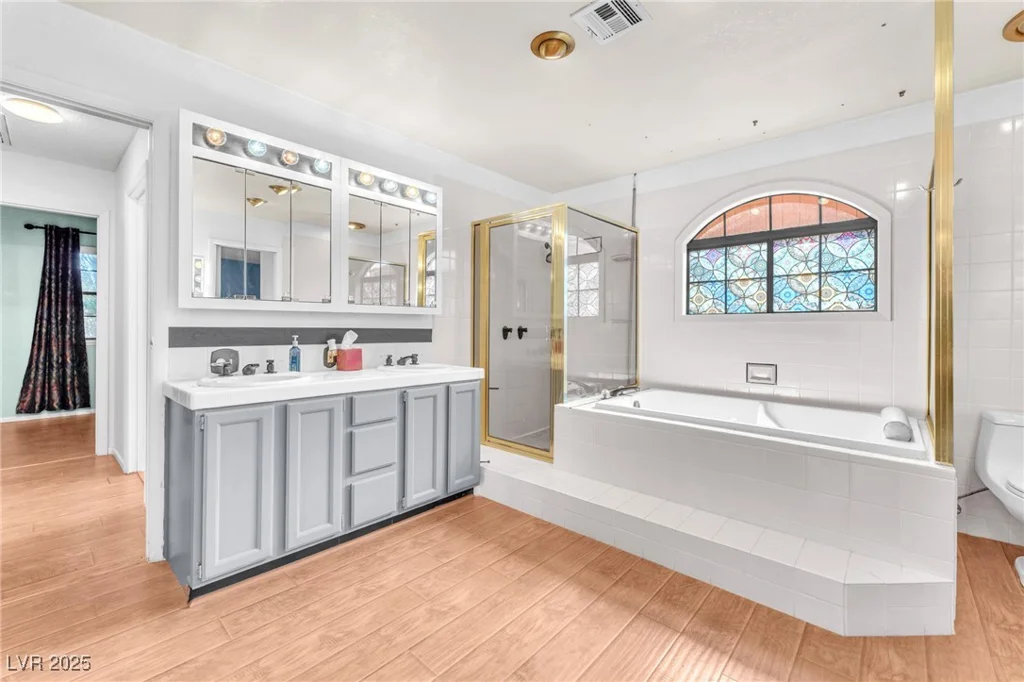 3158 La Luna, Henderson, NV 89014