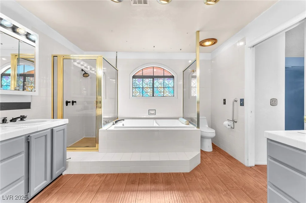 3158 La Luna, Henderson, NV 89014