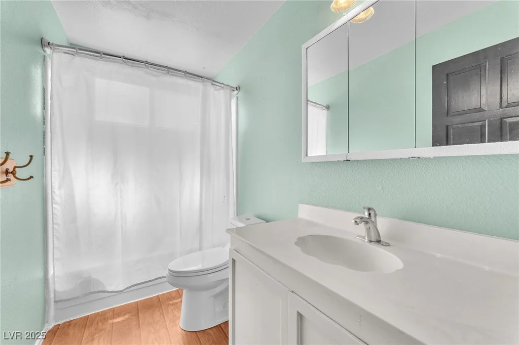 3158 La Luna, Henderson, NV 89014