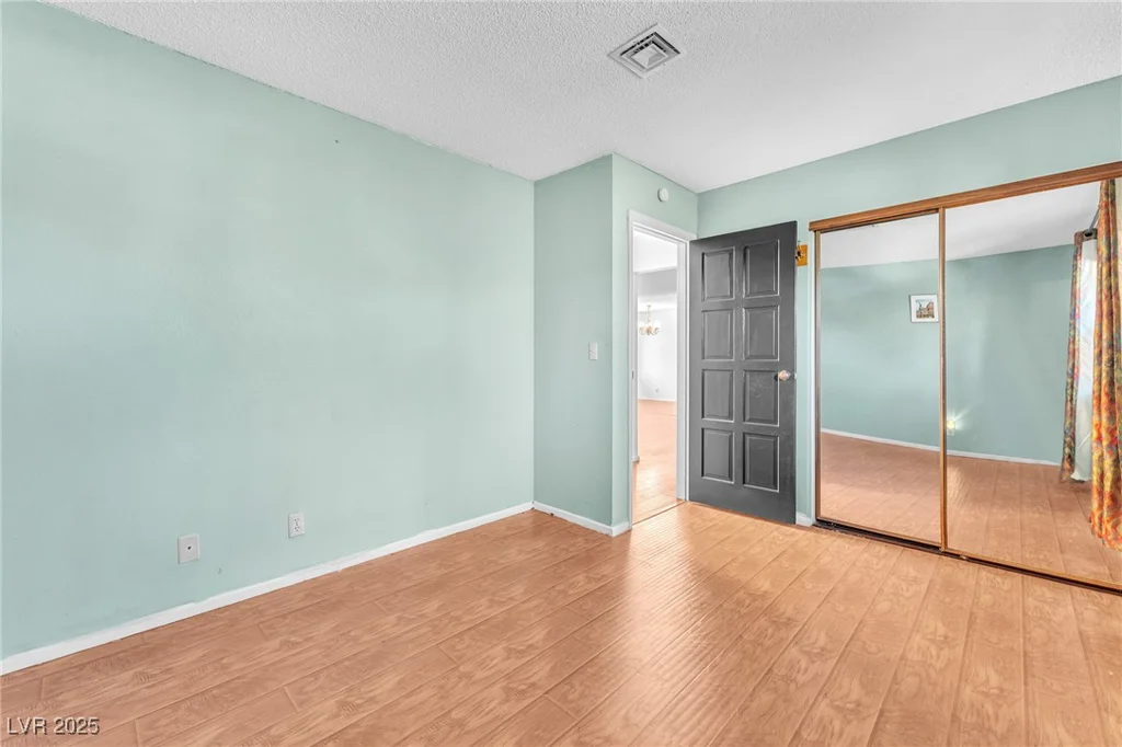 3158 La Luna, Henderson, NV 89014