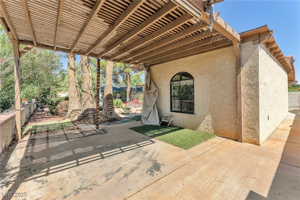 3158 La Luna, Henderson, NV 89014