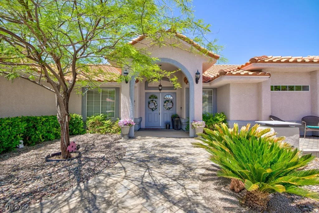 905 White Thunder, Henderson, NV 89002