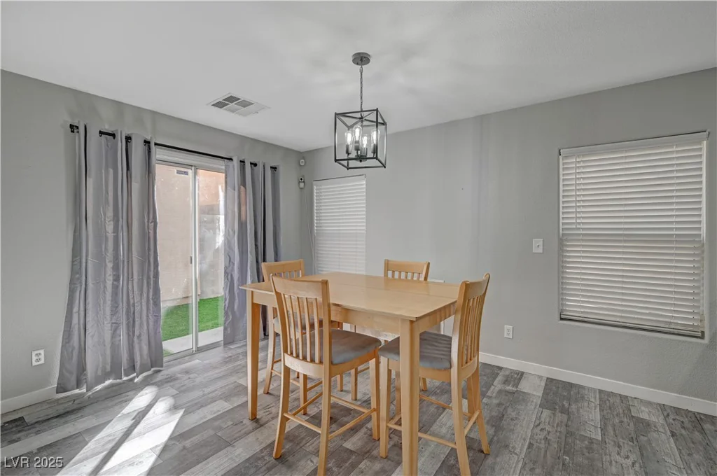 687 Porchtown, Las Vegas, NV 89183