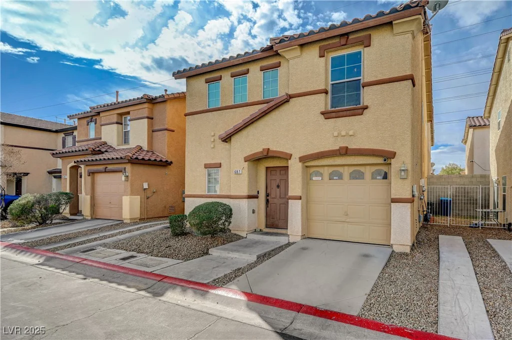 687 Porchtown, Las Vegas, NV 89183