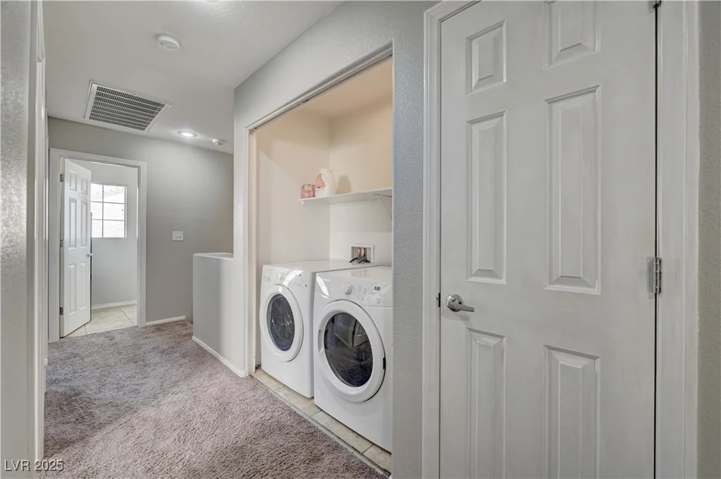 687 Porchtown, Las Vegas, NV 89183