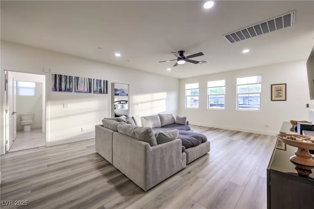 5328 Hickory Tree, Las Vegas, NV 89149