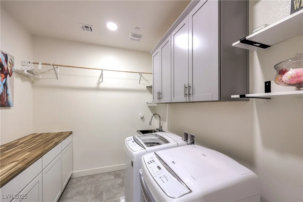 5328 Hickory Tree, Las Vegas, NV 89149