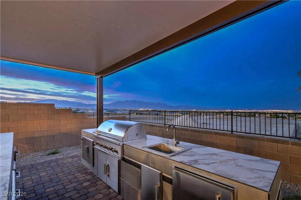 5328 Hickory Tree, Las Vegas, NV 89149